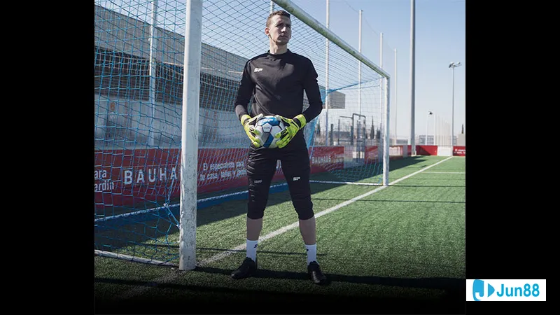 Thay đổi vị trí thủ môn trong trận Thay đổi vị trí thủ môn trong trận