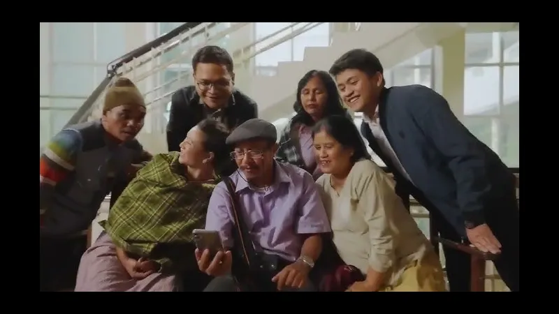 Cầu thủ Meghalaya và Services đối đầu trên sân cỏ Cầu thủ Meghalaya và Services đối đầu trên sân cỏ